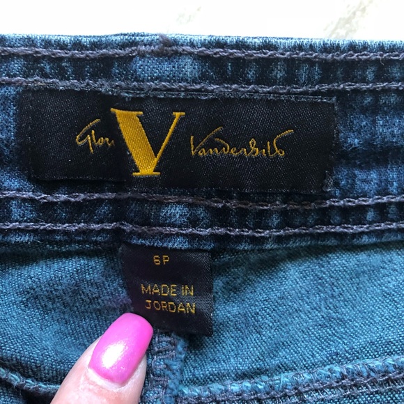 Womens Jeans ~~SOLD~~ - Picture 2 of 6